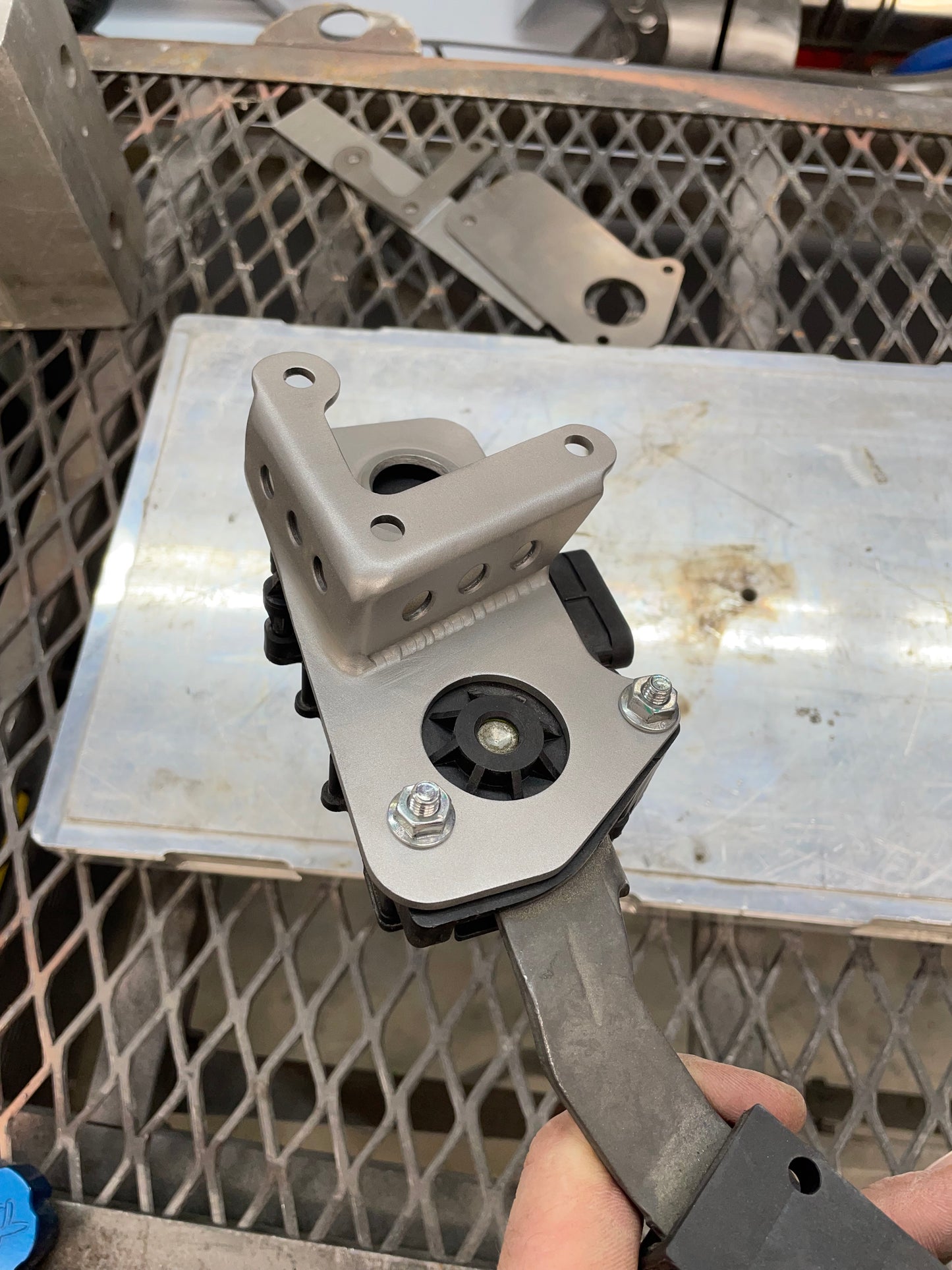 Universal Mounting Bracket for GM Drive-by-wire Pedal