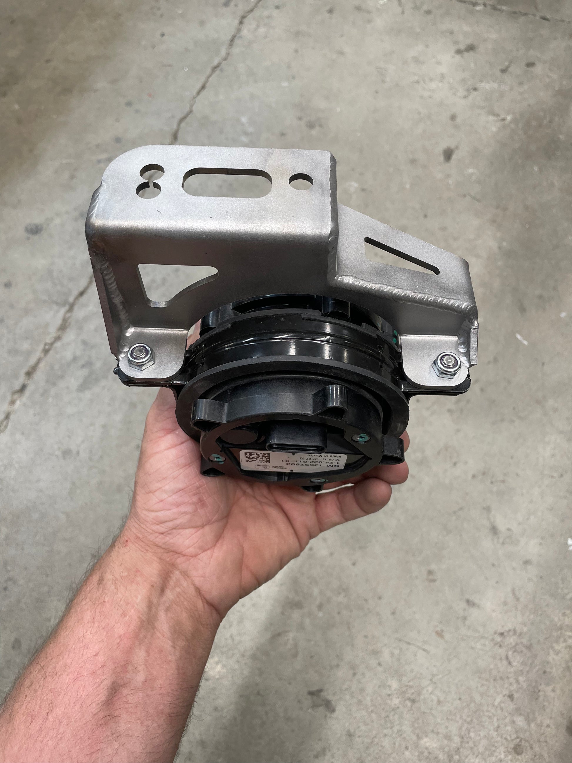 Lt4 SC Pump Block Mount – Kuhnhausen Metal Concepts LLC